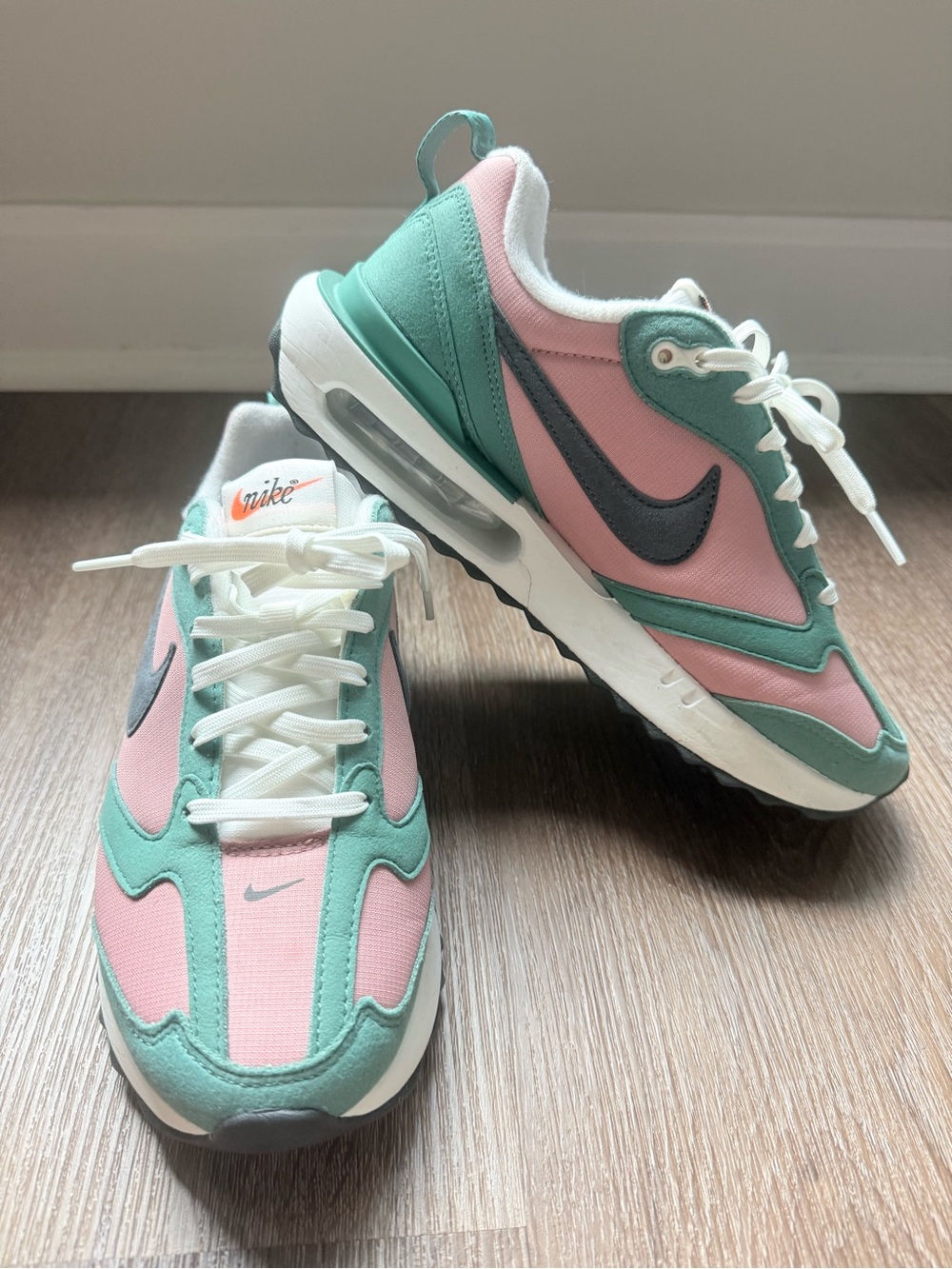 Nike Women’s Sneakers in Pink, Teal & Black